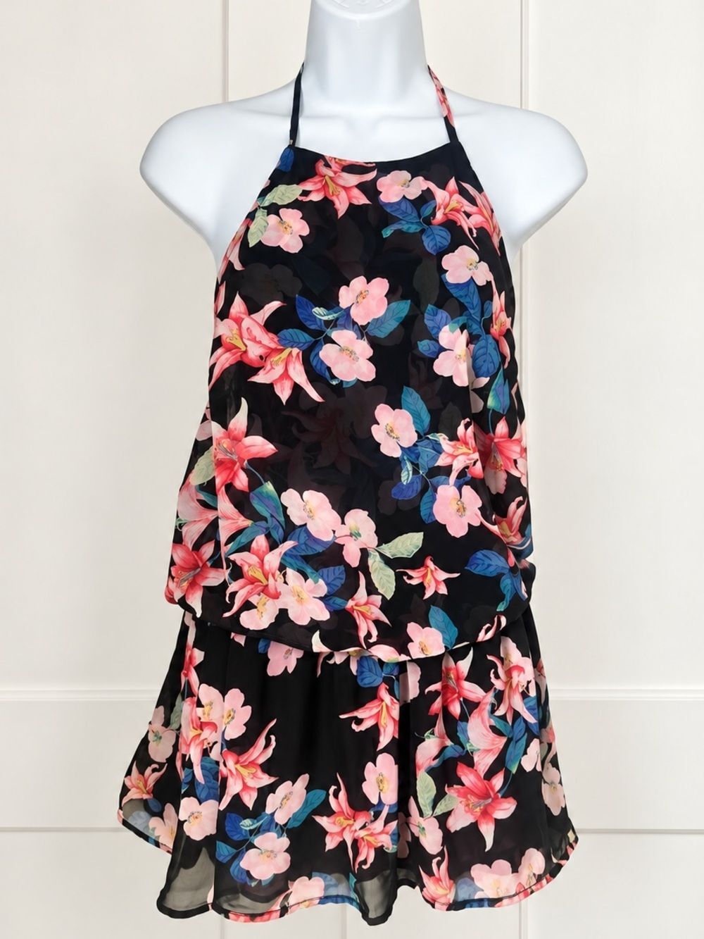 Show Me Your Mumu Womenâs Floral Hammock Halter Neck Top Mini SummerâDress Sz S